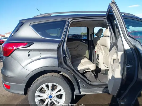 1FMCU0HD4KUC31564 2019 FORD ESCAPE - Image 8