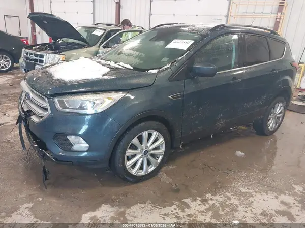 1FMCU0HD4KUC50986 2019 FORD ESCAPE - Image 2
