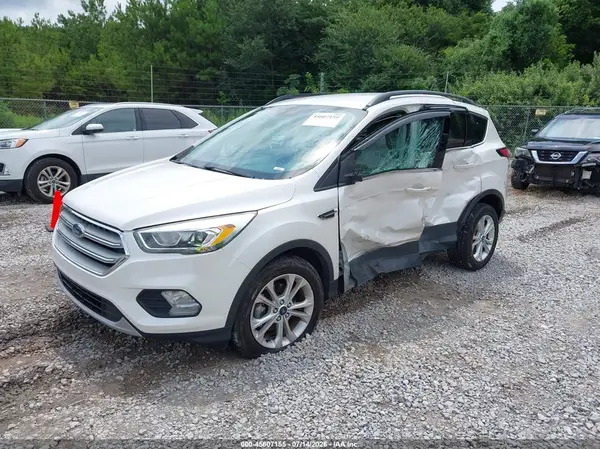 1FMCU0HD5JUA01952 2018 FORD ESCAPE - Image 2