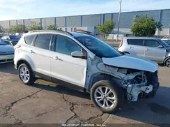 1FMCU0HD5JUA10487 2018 FORD ESCAPE