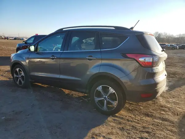1FMCU0HD5JUA69913 2018 FORD ESCAPE - Image 2