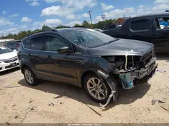 1FMCU0HD5JUB19631 2018 FORD ESCAPE
