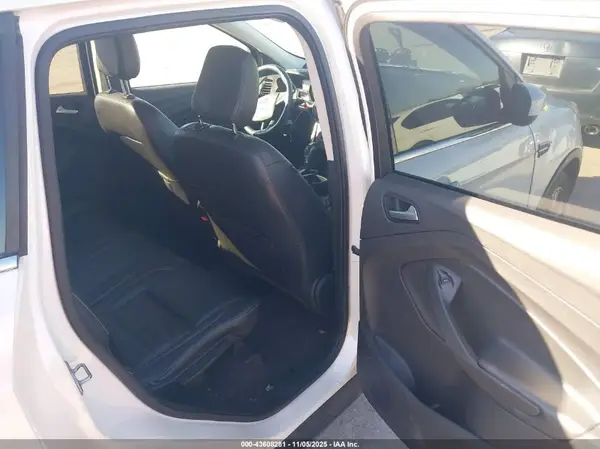 1FMCU0HD5JUB53522 2018 FORD ESCAPE - Image 8