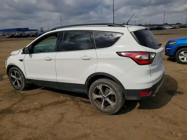1FMCU0HD5JUB55058 2018 FORD ESCAPE - Image 2