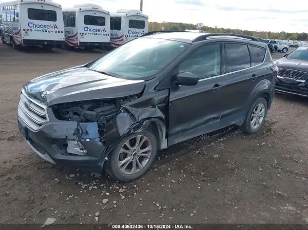 1FMCU0HD5JUB89887 2018 FORD ESCAPE - Image 2