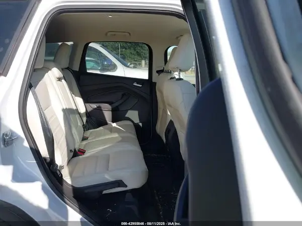 1FMCU0HD5JUC47870 2018 FORD ESCAPE - Image 8