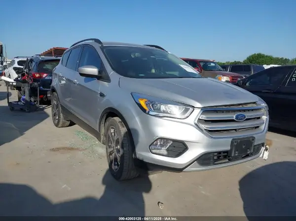 1FMCU0HD5JUD04035 2018 FORD ESCAPE - Image 1