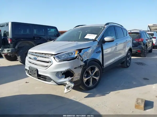 1FMCU0HD5JUD04035 2018 FORD ESCAPE - Image 2