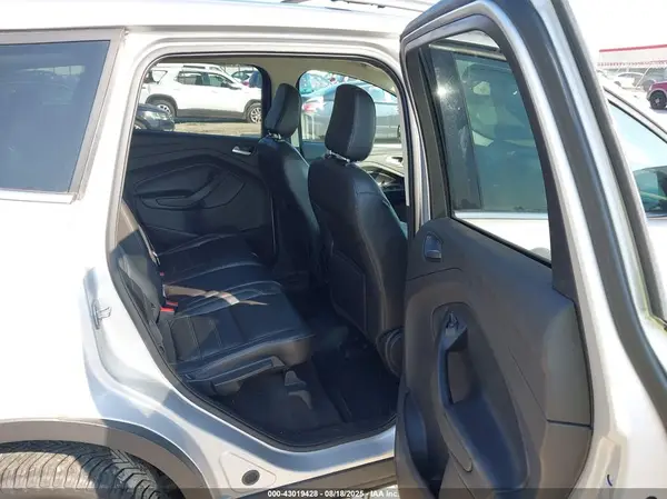 1FMCU0HD5JUD33910 2018 FORD ESCAPE - Image 8