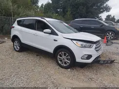 1FMCU0HD5KUA58489 2019 FORD ESCAPE