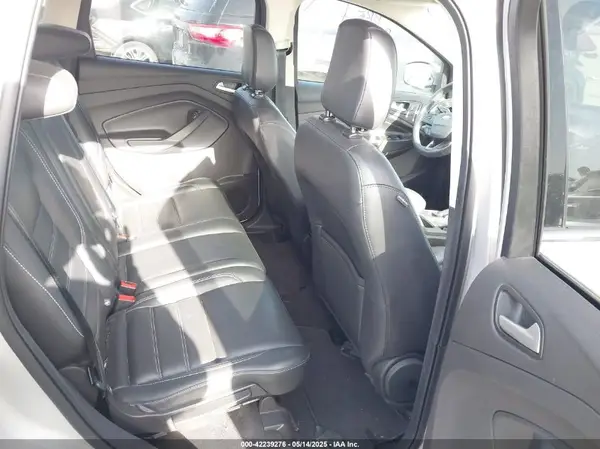 1FMCU0HD5KUA99883 2019 FORD ESCAPE - Image 8