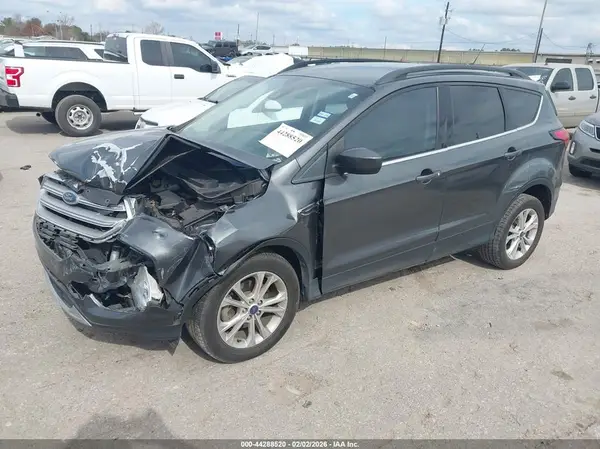 1FMCU0HD5KUB05259 2019 FORD ESCAPE - Image 2