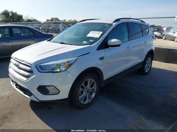 1FMCU0HD5KUC29760 2019 FORD ESCAPE - Image 2