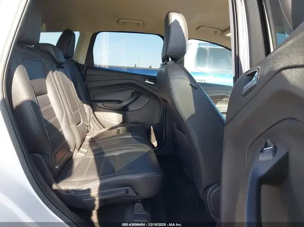 1FMCU0HD5KUC29760 2019 FORD ESCAPE - Image 8