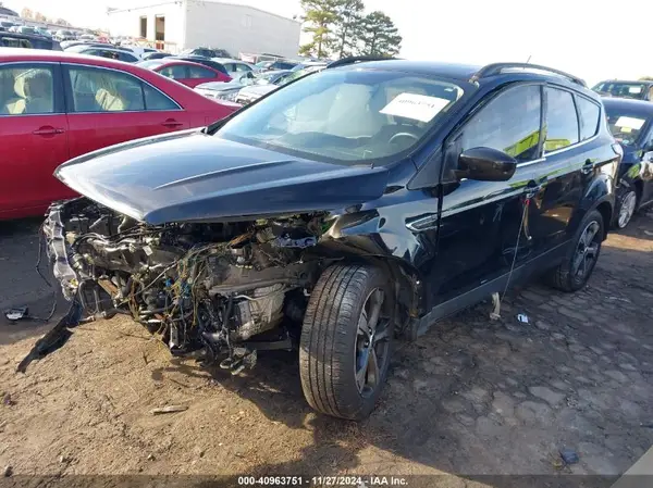 1FMCU0HD6JUA39562 2018 FORD ESCAPE - Image 2