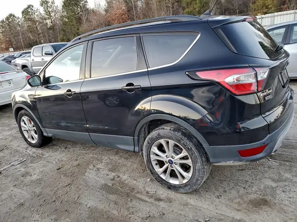 1FMCU0HD6JUA39836 2018 FORD ESCAPE - Image 2