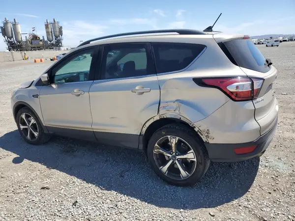 1FMCU0HD6JUA64736 2018 FORD ESCAPE - Image 2