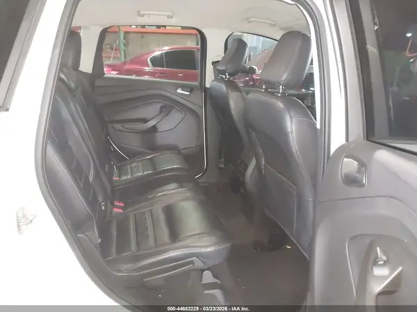 1FMCU0HD6JUA75557 2018 FORD ESCAPE - Image 8
