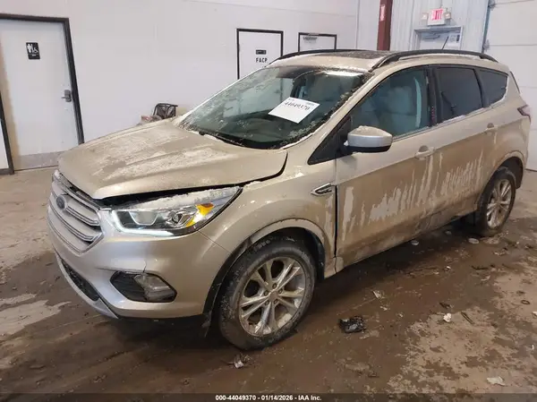 1FMCU0HD6JUB23817 2018 FORD ESCAPE - Image 2