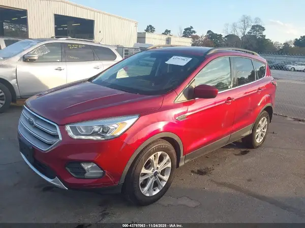 1FMCU0HD6JUB34302 2018 FORD ESCAPE - Image 2
