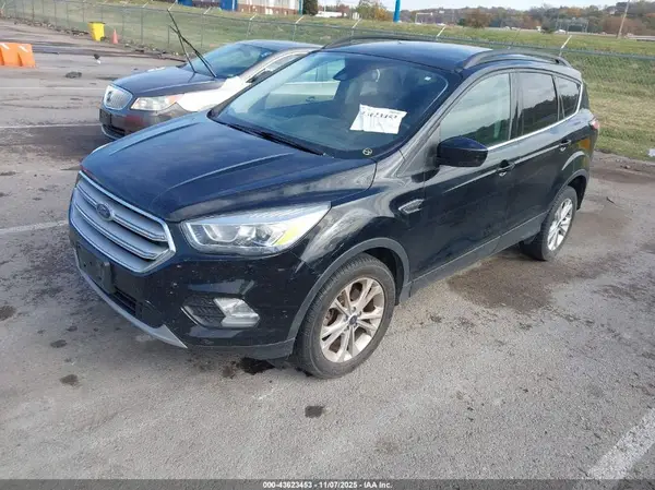 1FMCU0HD6JUC38353 2018 FORD ESCAPE - Image 2