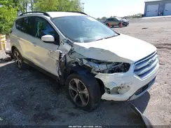 1FMCU0HD6JUC47019 2018 FORD ESCAPE