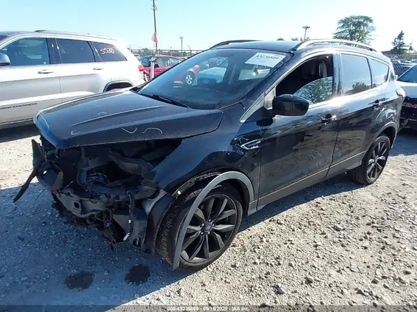 1FMCU0HD6JUD01287 2018 FORD ESCAPE - Image 2