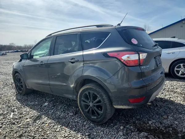 1FMCU0HD6JUD19112 2018 FORD ESCAPE - Image 2