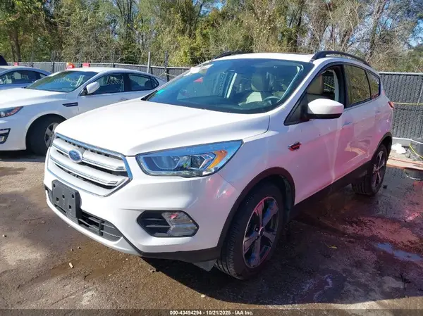 1FMCU0HD6JUD20891 2018 FORD ESCAPE - Image 2