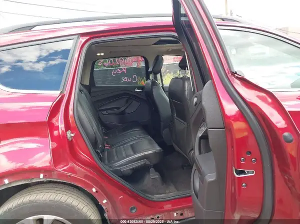 1FMCU0HD6JUD36136 2018 FORD ESCAPE - Image 8
