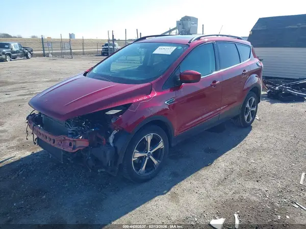 1FMCU0HD6JUD41918 2018 FORD ESCAPE - Image 2
