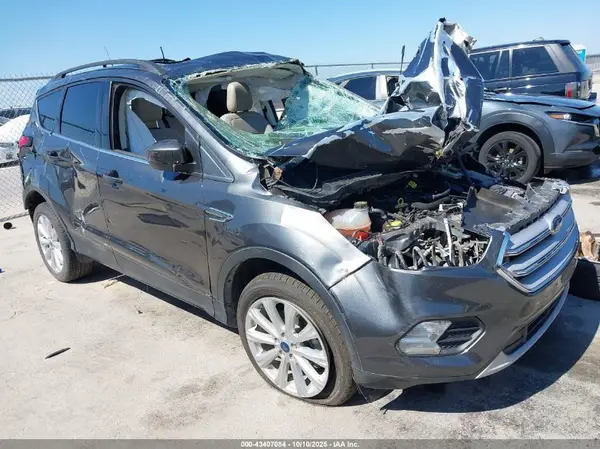 1FMCU0HD6KUA46691 2019 FORD ESCAPE - Image 1