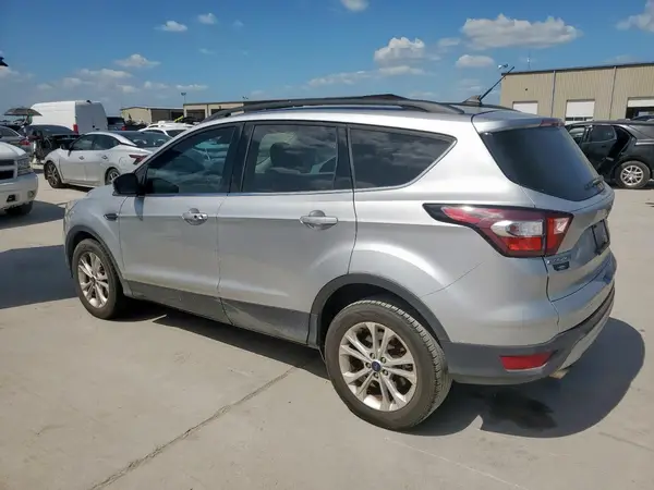 1FMCU0HD6KUA67296 2019 FORD ESCAPE - Image 2