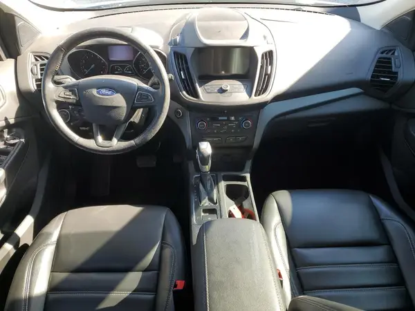 1FMCU0HD6KUA75267 2019 FORD ESCAPE - Image 8