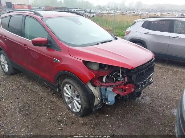 1FMCU0HD6KUB23141 2019 FORD ESCAPE - Image 1