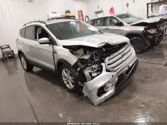 1FMCU0HD7JUA21118 2018 FORD ESCAPE
