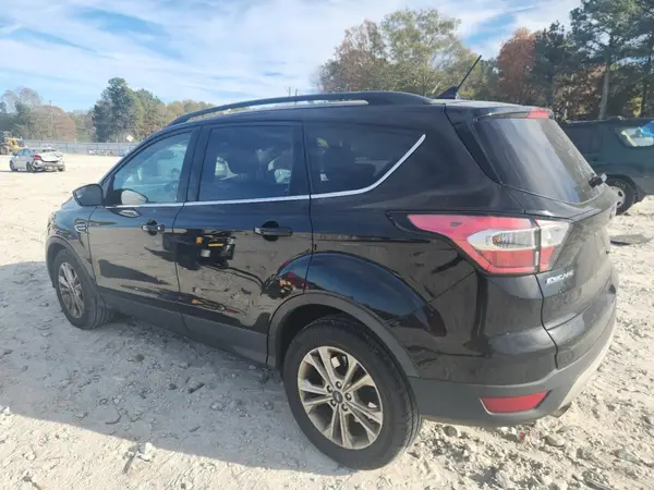 1FMCU0HD7JUA44348 2018 FORD ESCAPE - Image 2