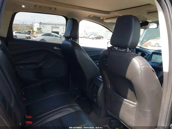 1FMCU0HD7JUA47315 2018 FORD ESCAPE - Image 8