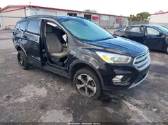 1FMCU0HD7JUA47752 2018 FORD ESCAPE