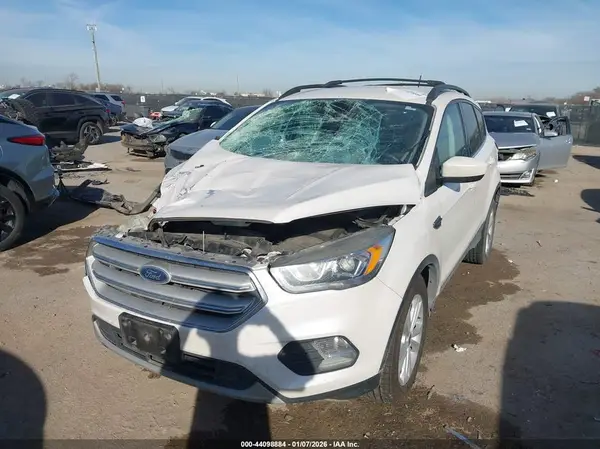 1FMCU0HD7JUA56385 2018 FORD ESCAPE - Image 2