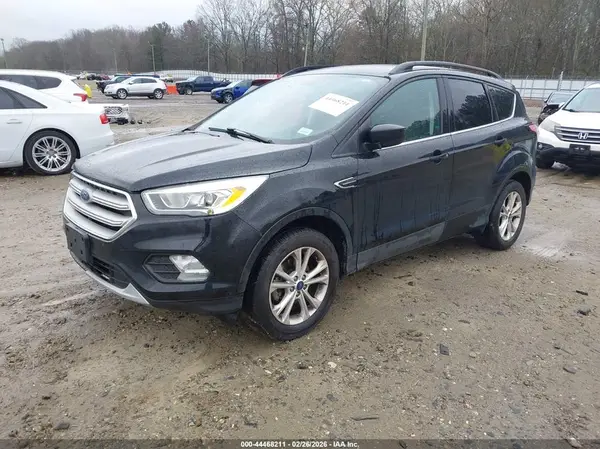 1FMCU0HD7JUA71548 2018 FORD ESCAPE - Image 2