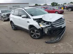 1FMCU0HD7JUB05486 2018 FORD ESCAPE