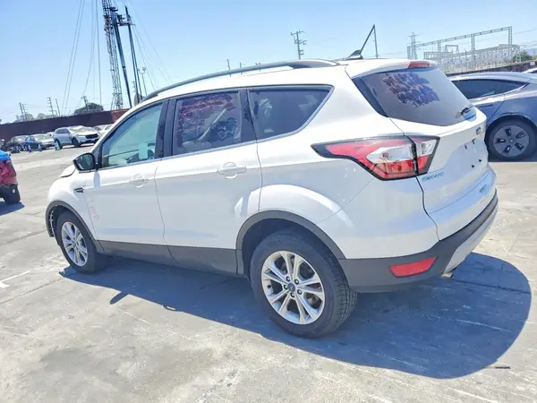 1FMCU0HD7JUB13880 2018 FORD ESCAPE - Image 2