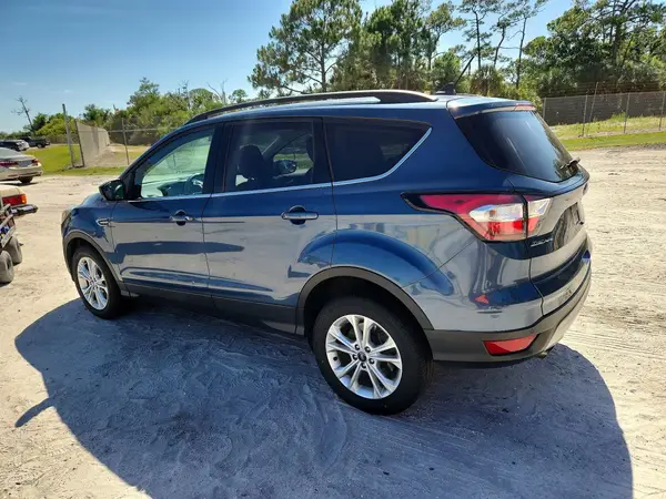 1FMCU0HD7JUB20621 2018 FORD ESCAPE - Image 2