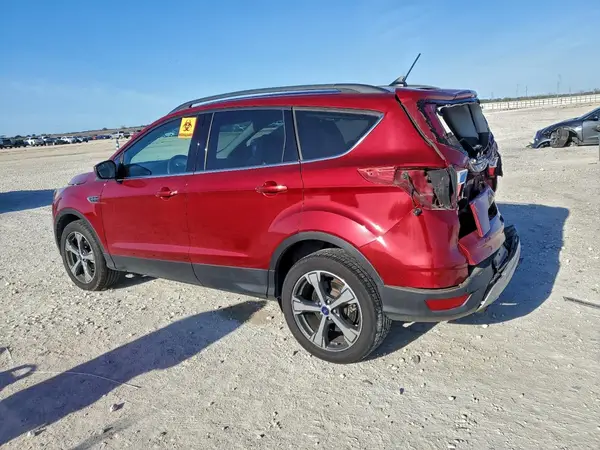 1FMCU0HD7JUB24667 2018 FORD ESCAPE - Image 2