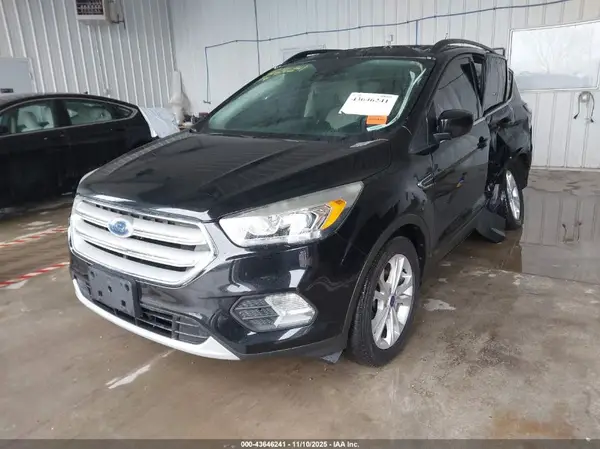 1FMCU0HD7JUB56342 2018 FORD ESCAPE - Image 2