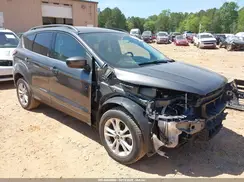 1FMCU0HD7JUB76526 2018 FORD ESCAPE