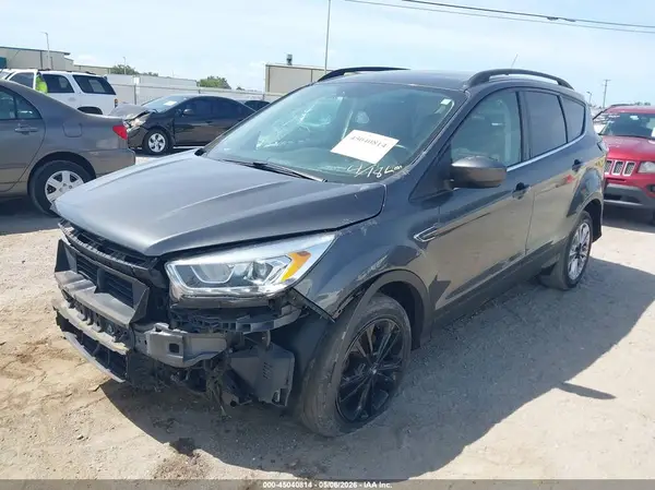 1FMCU0HD7JUB82519 2018 FORD ESCAPE - Image 2