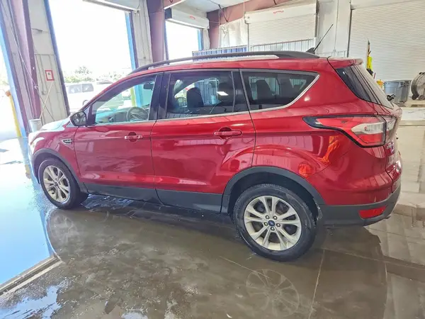 1FMCU0HD7JUB83525 2018 FORD ESCAPE - Image 2