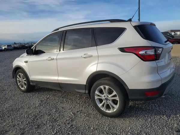 1FMCU0HD7JUC06673 2018 FORD ESCAPE - Image 2
